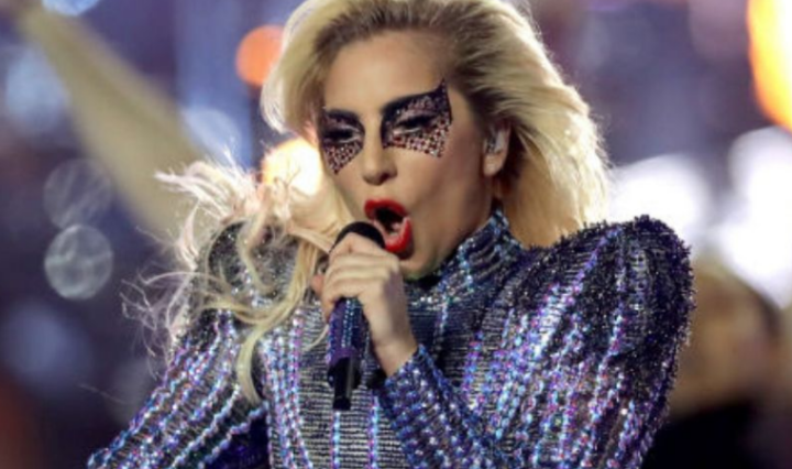Lady-Gaga-retorna-aos-palcos-com-a-nova-turne-Chromatica-Ball-Tour.-Confira-os-melhores-momentos-do-show