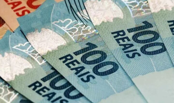 Herdeira-de-29-anos-renuncia-fortuna-de-mais-de-R-20-bilhoes