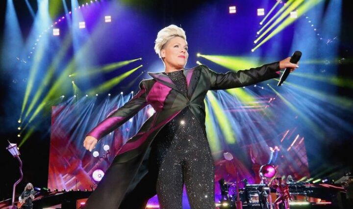 pink-molde-news-noticia