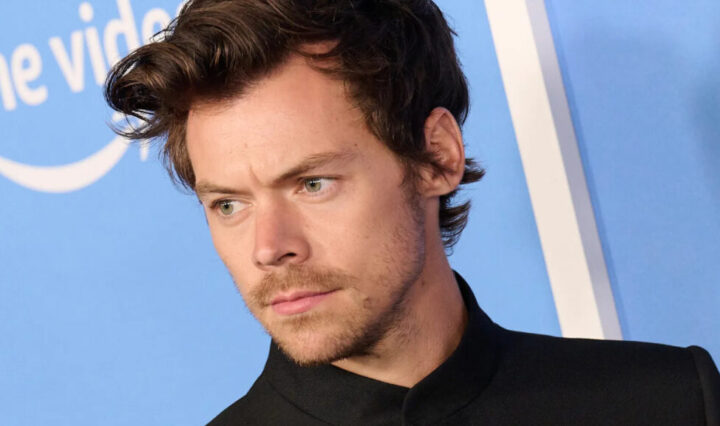 04-11_site-harrystyles-1536x576