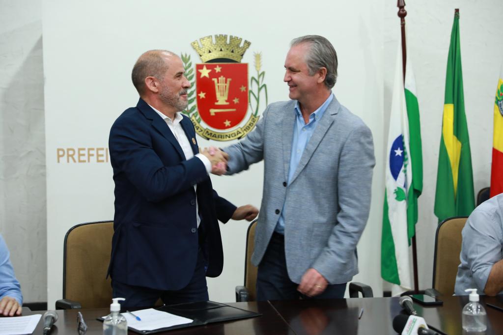 lucio-rosas-e-empossado-secretario-de-comunicacao-da-prefeitura-de-maringa